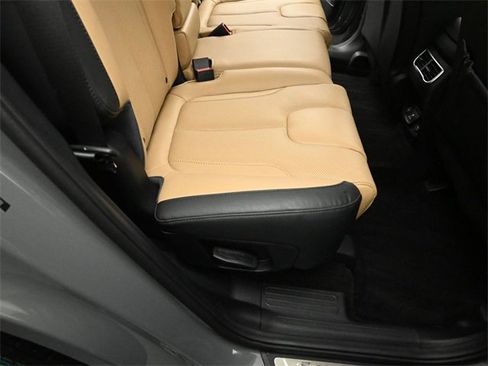 Used 2023 Hyundai Santa Fe Calligraphy image 27