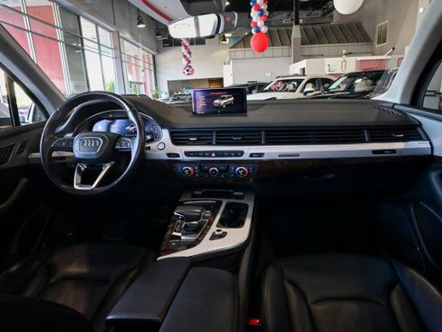 Used 2019 Audi Q7 2.0T Premium Plus w/ Premium Plus Package image 31