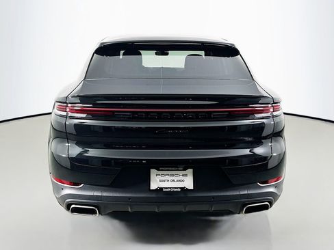 New 2026 Porsche Cayenne Coupe AWD/4WD image 10