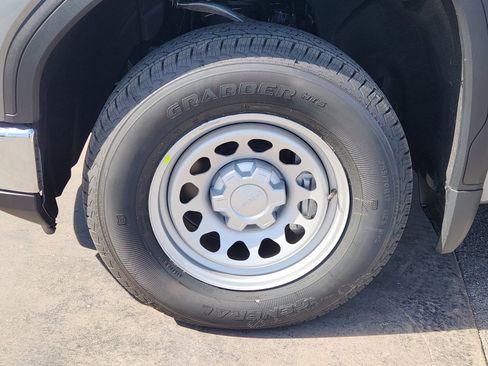 New 2026 GMC Sierra 1500 Pro w/ Pro Value Package image 14