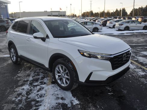Used 2023 Honda CR-V EX image 1