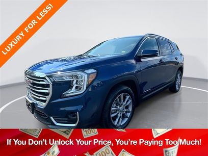 Used 2022 GMC Terrain SLT w/ Infotainment Package II