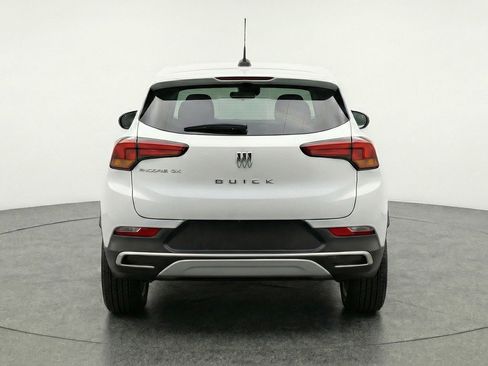 Used 2025 Buick Encore GX Preferred AWD/4WD image 7