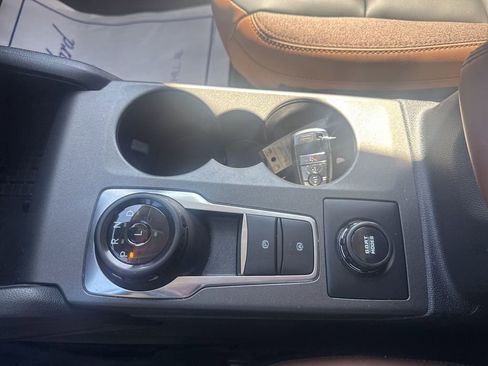 Used 2025 Ford Bronco Sport Outer Banks w/ Outer Banks Tech Package+ image 33