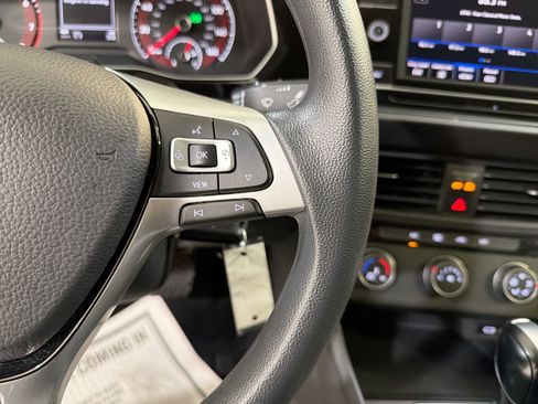 Used 2021 Volkswagen Jetta S image 15