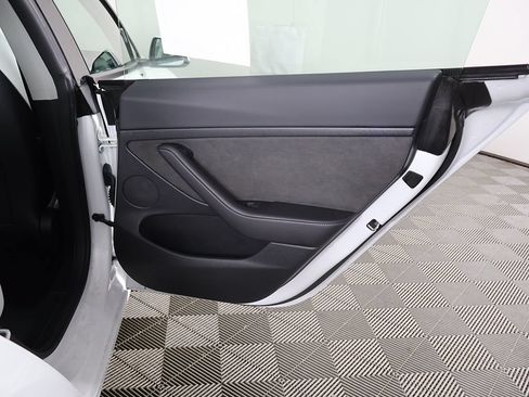 Used 2023 Tesla Model 3 Performance AWD/4WD image 25