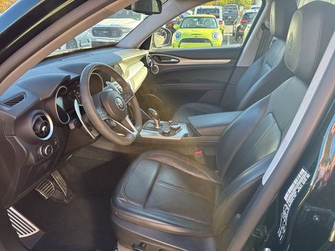 Used 2019 Alfa Romeo Stelvio Sport w/ Quick Order Package 22J Sport image 20