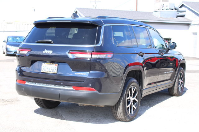 Used 2023 Jeep Grand Cherokee L Limited RWD image 5