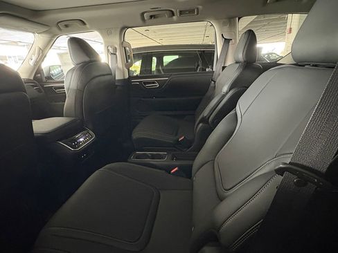 New 2026 INFINITI QX80 Pure w/ Cargo Package RWD image 9