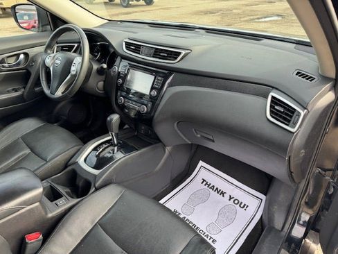 Used 2014 Nissan Rogue SL image 19
