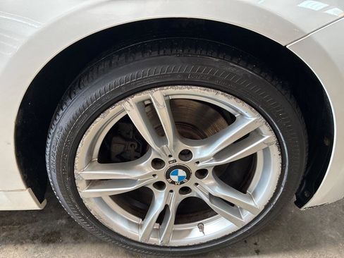 Used 2013 BMW 328i xDrive Sedan AWD/4WD image 3