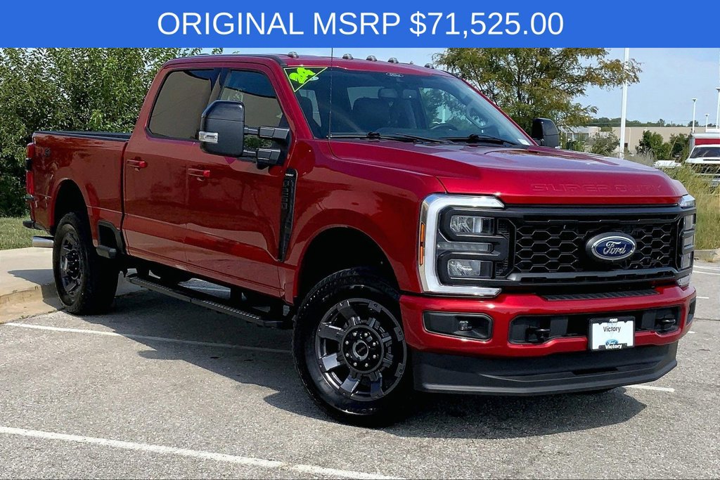 Used 2024 Ford F250 Lariat w/ Sport Appearance Package AWD/4WD image 32
