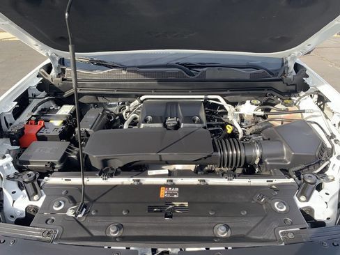 Used 2024 GMC Canyon Elevation w/ Convenience Package image 29