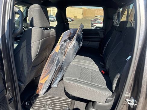 New 2026 RAM 1500 Big Horn AWD/4WD image 12