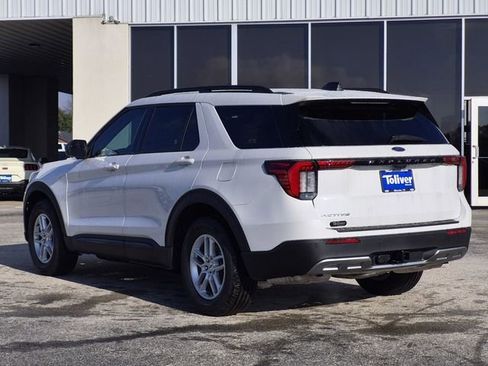 New 2026 Ford Explorer Active w/ Active Comfort Package image 5