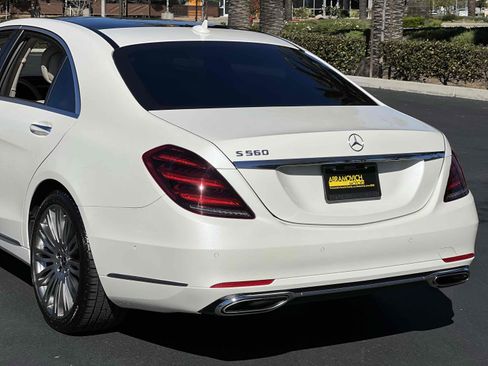 Used 2019 Mercedes-Benz S 560 Sedan image 59