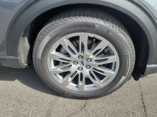 New 2026 Ford Explorer Platinum RWD image 6