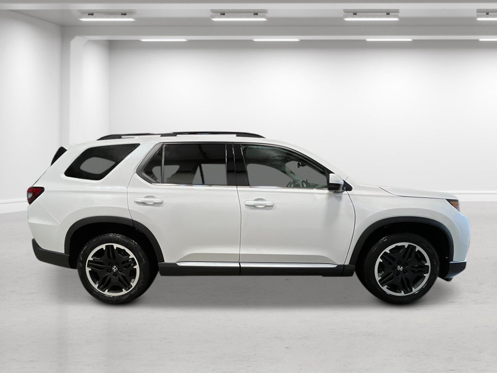 New 2026 Honda Pilot Touring image 9