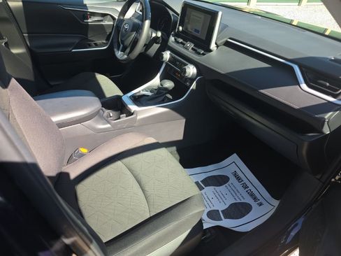 Used 2023 Toyota RAV4 XLE w/ Convenience Package image 19