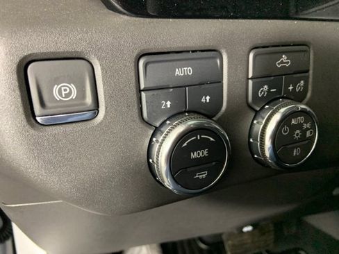 Used 2026 GMC Sierra 1500 Elevation AWD/4WD image 31