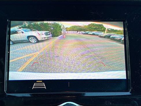 Used 2022 Buick Encore Preferred w/ Safety Package AWD/4WD image 14