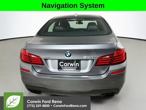 Used 2016 BMW 550i xDrive Sedan AWD/4WD image 7