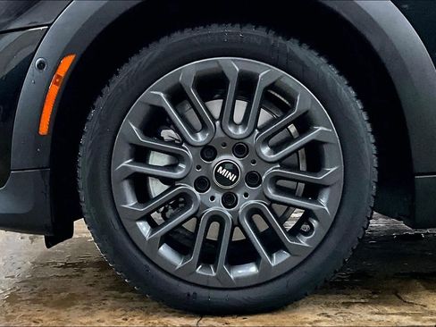 Certified 2025 MINI Cooper S image 12