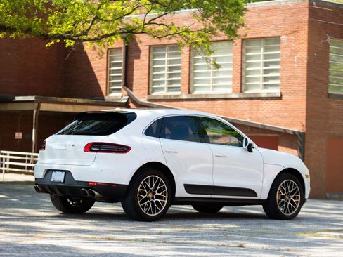 Used 2018 Porsche Macan S AWD/4WD image 8