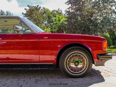 Used 1993 Rolls-Royce Silver Spur II image 11