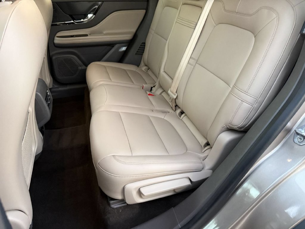 Certified 2021 Lincoln Corsair FWD w/ Equipment Group 101A image 26