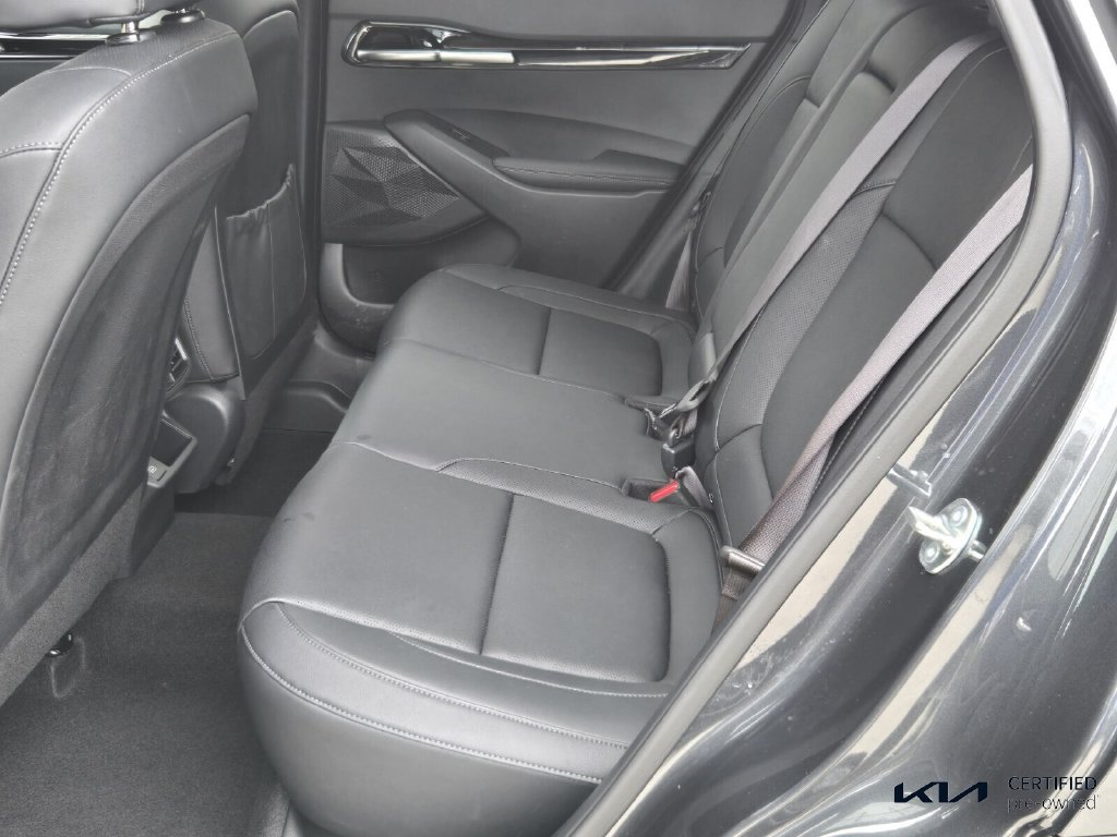 Certified 2025 Kia Seltos SX AWD/4WD image 11