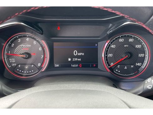 Used 2023 Chevrolet TrailBlazer RS w/ Sun and Liftgate Package FWD image 38