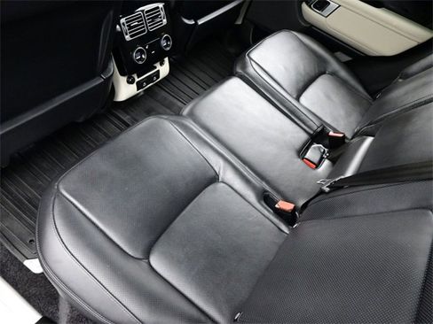 Used 2022 Land Rover Range Rover Westminster Edition image 16