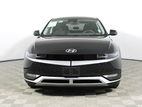 Used 2023 Hyundai Ioniq 5 SEL image 2