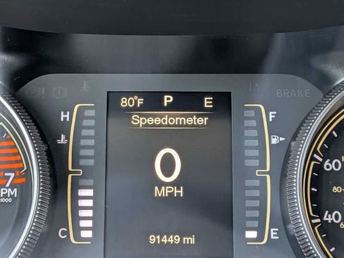 Used 2016 Jeep Cherokee Sport w/ Cold Weather Group AWD/4WD image 39