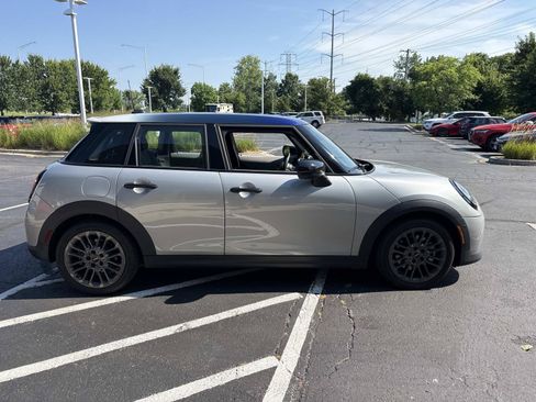 Certified 2025 MINI Cooper S FWD image 5