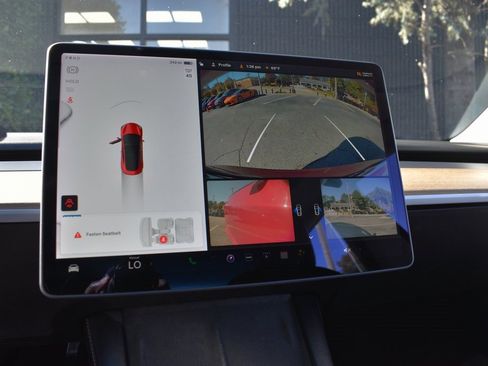 Used 2021 Tesla Model 3 Long Range image 17