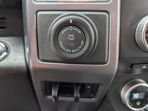 Used 2018 Ford Expedition Max Platinum image 32