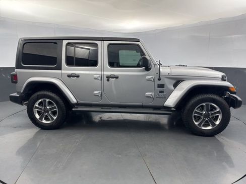 Used 2021 Jeep Wrangler Unlimited Sahara image 10