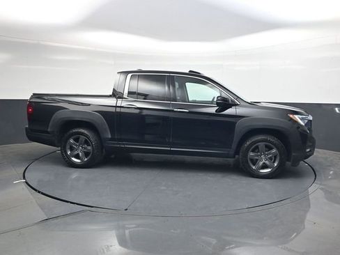 Used 2023 Honda Ridgeline RTL-E image 3