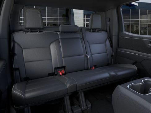 New 2026 GMC Sierra EV Elevation image 17