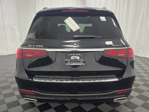 New 2026 Mercedes-Benz GLS 580 4MATIC image 5
