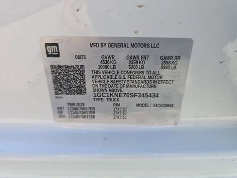 Certified 2025 Chevrolet Silverado 2500 LT w/ Convenience Package image 31