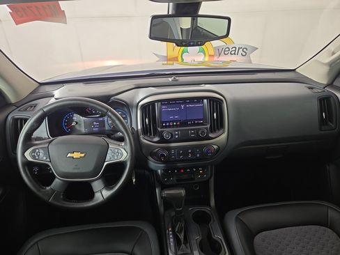 Used 2020 Chevrolet Colorado Z71 AWD/4WD image 14