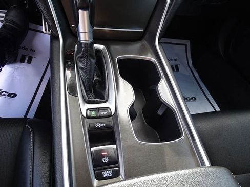 Used 2022 Honda Accord Sport image 13