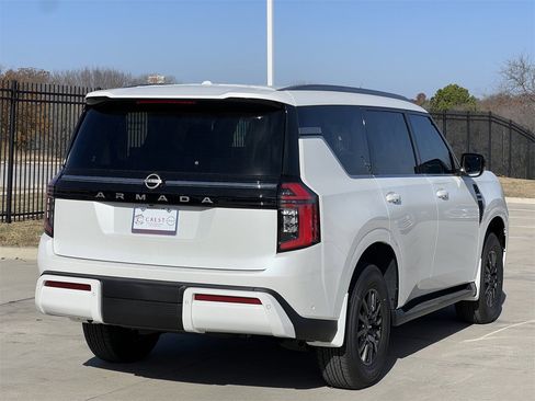 New 2026 Nissan Armada SV image 4