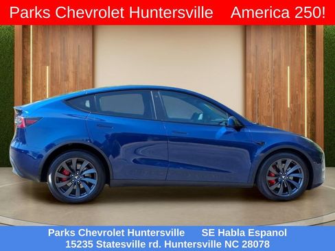 Used 2022 Tesla Model Y Performance AWD/4WD image 34