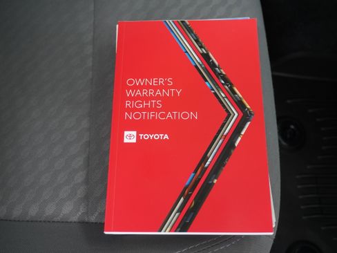 Used 2021 Toyota Tacoma SR w/ SR Convenience Package image 20