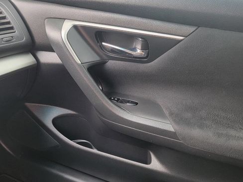 Used 2015 Nissan Altima 2.5 S w/ Power Driver Seat Package image 21