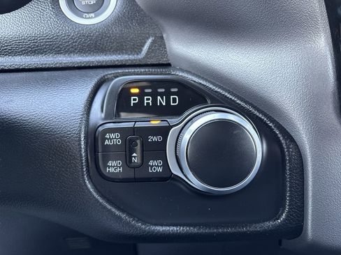 Used 2021 RAM 1500 Big Horn image 24